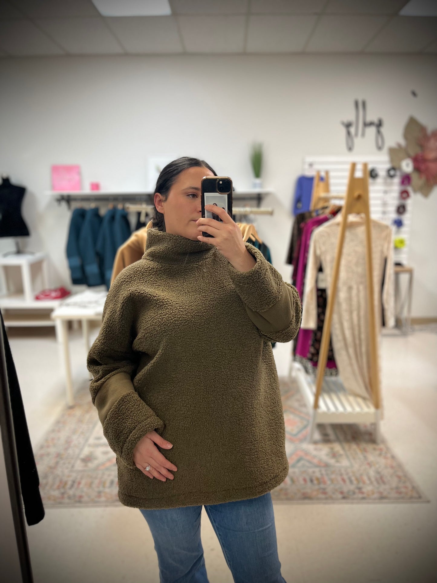 Teddy Fleece Pullover | Olive