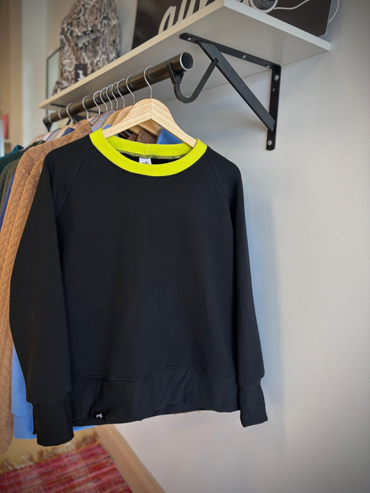 The Jessy ~ black & lime