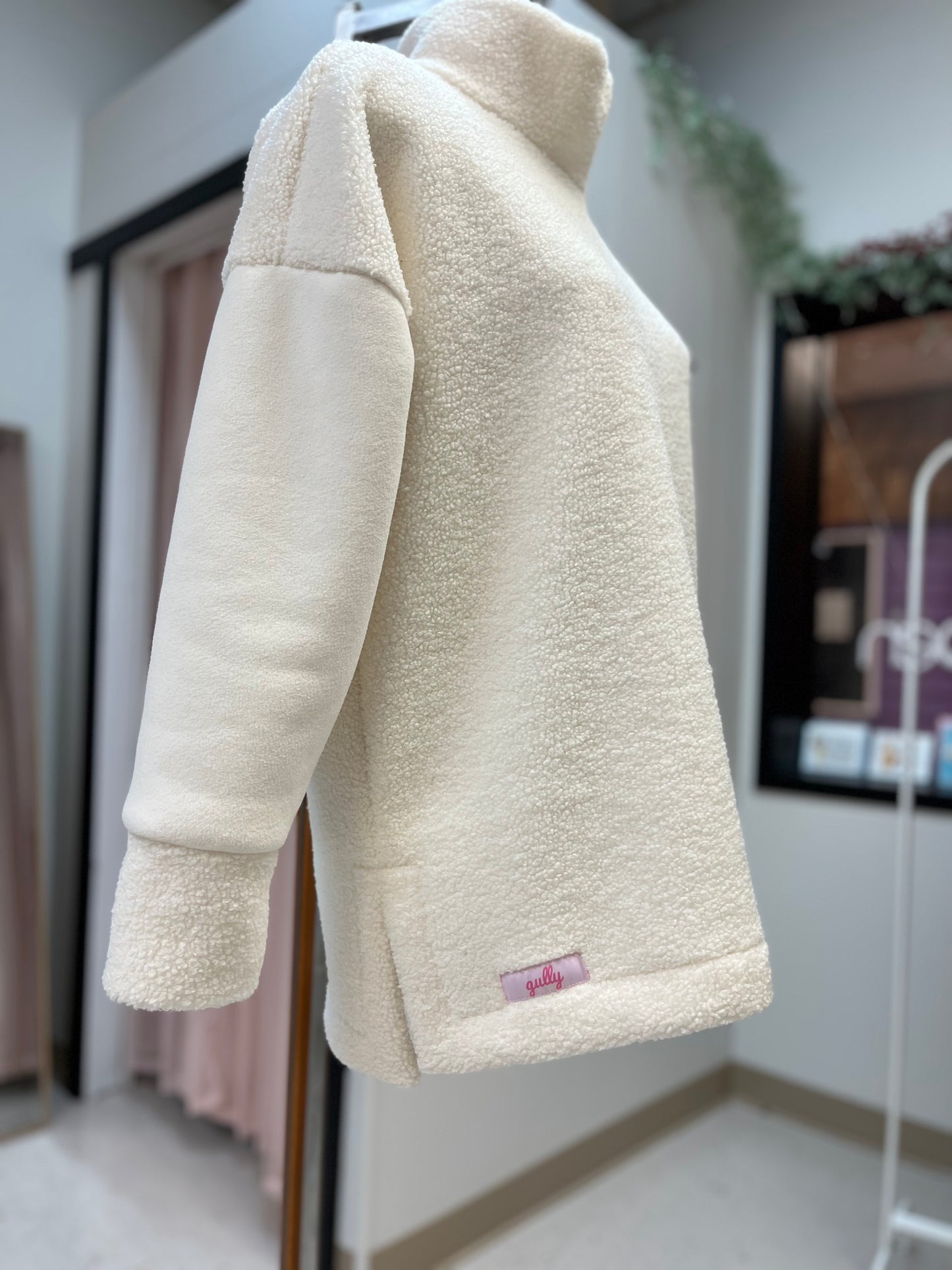 Teddy Fleece Pullover - Ivory