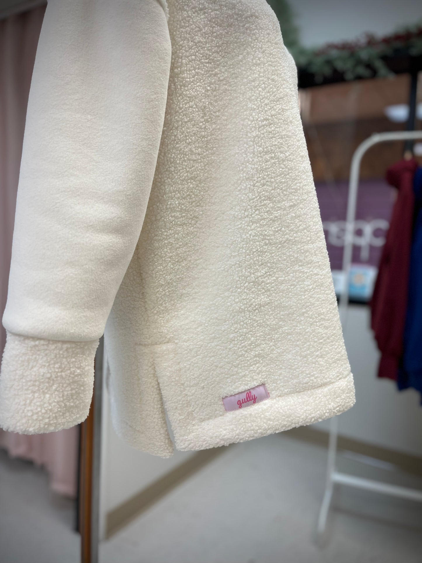Teddy Fleece Pullover - Ivory