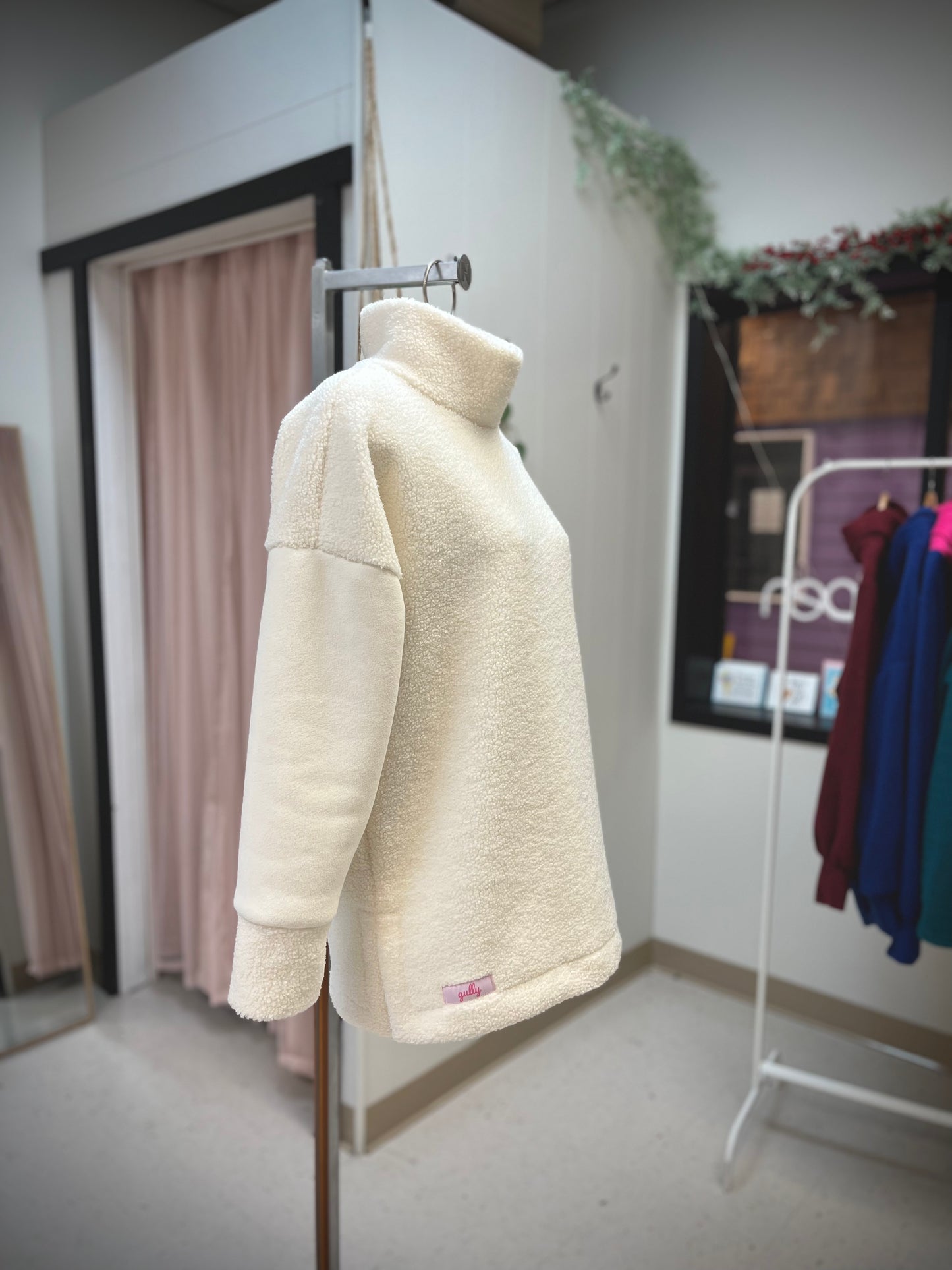 Teddy Fleece Pullover - Ivory