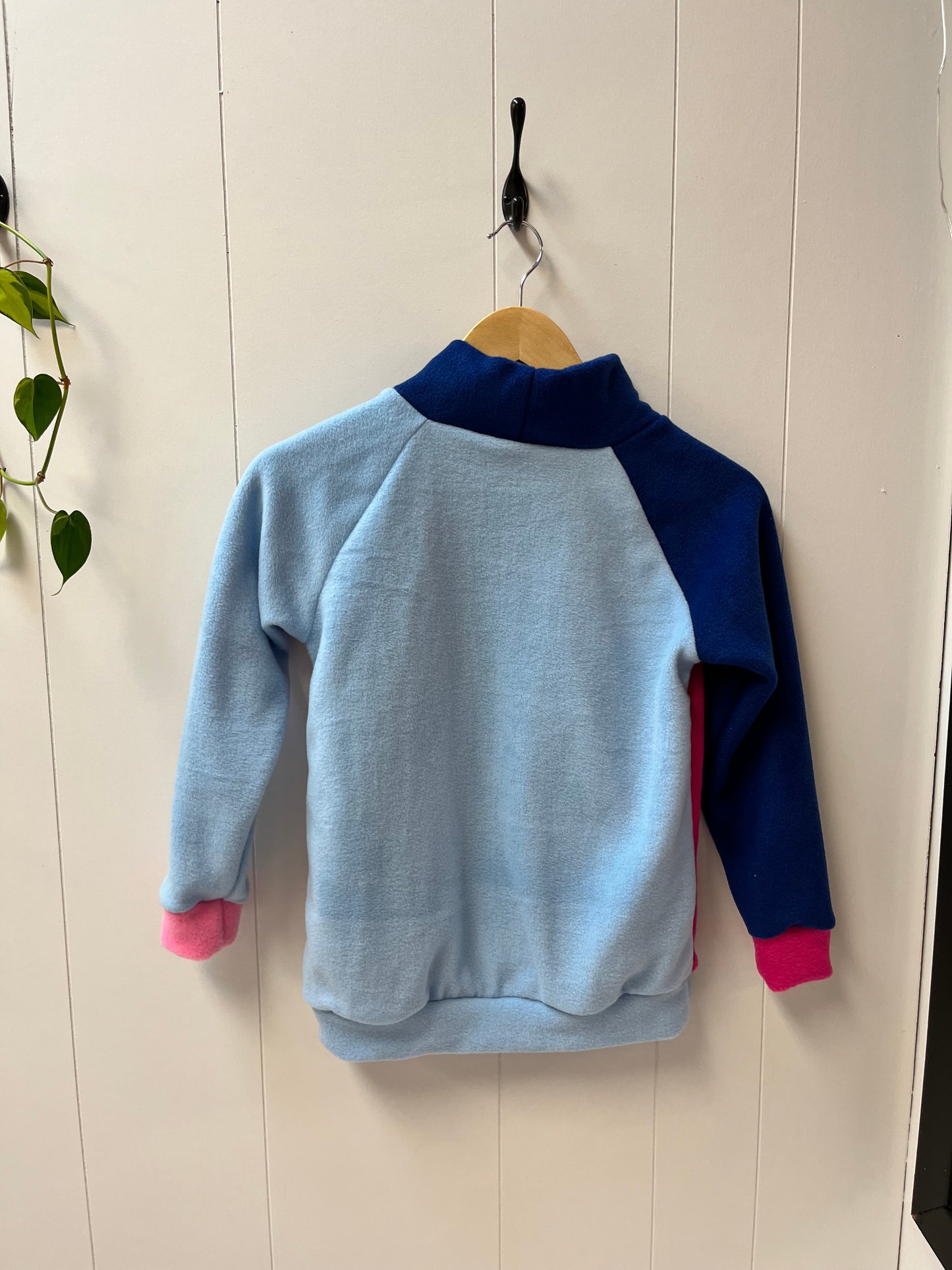 Kids Fleece | Size 9