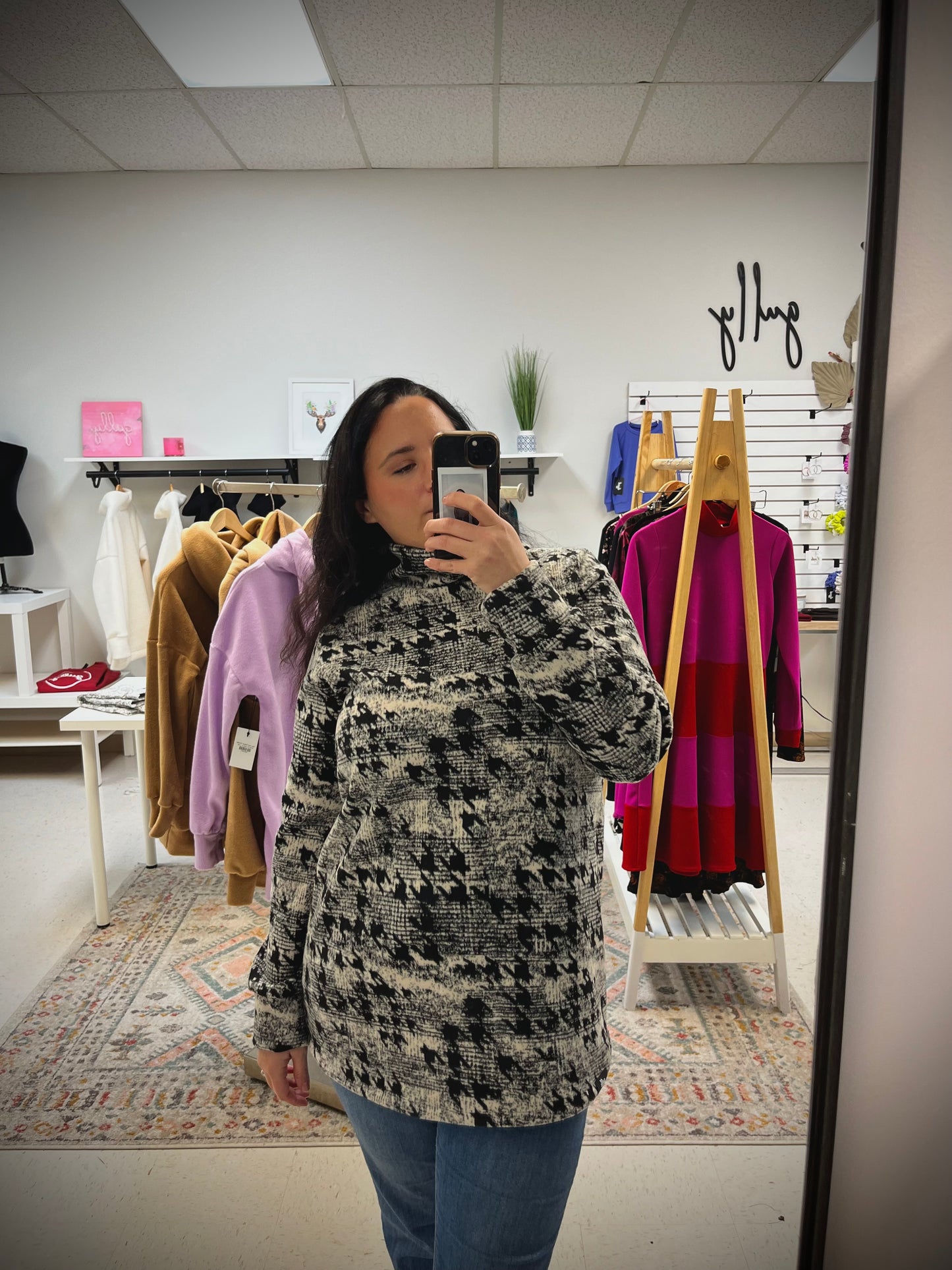 Houndstooth Pullover