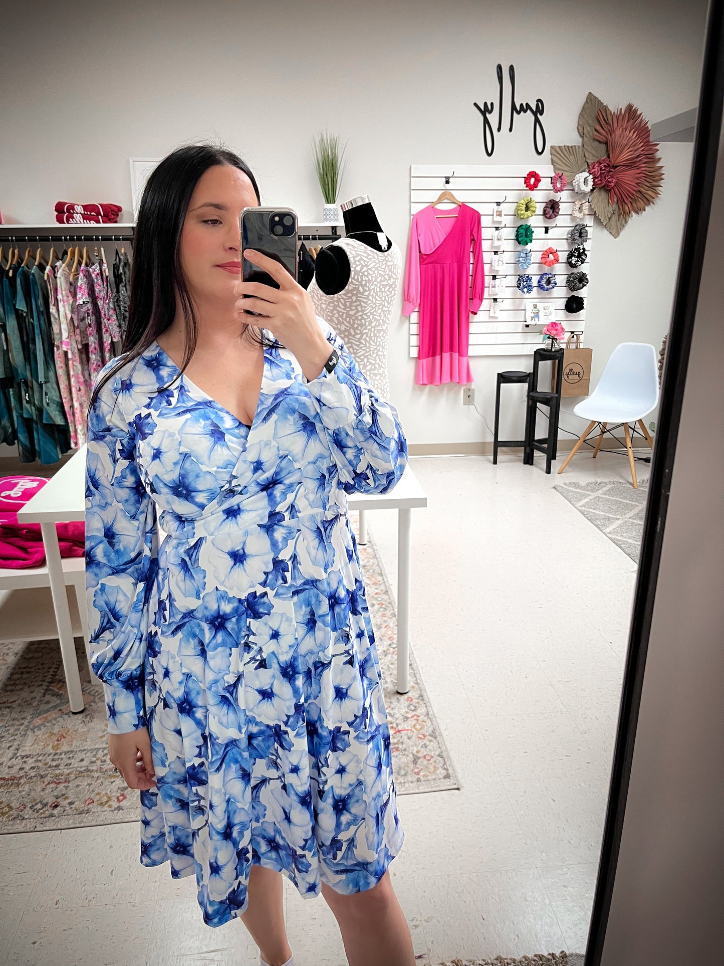 The Bria Dress - White/Blue Floral