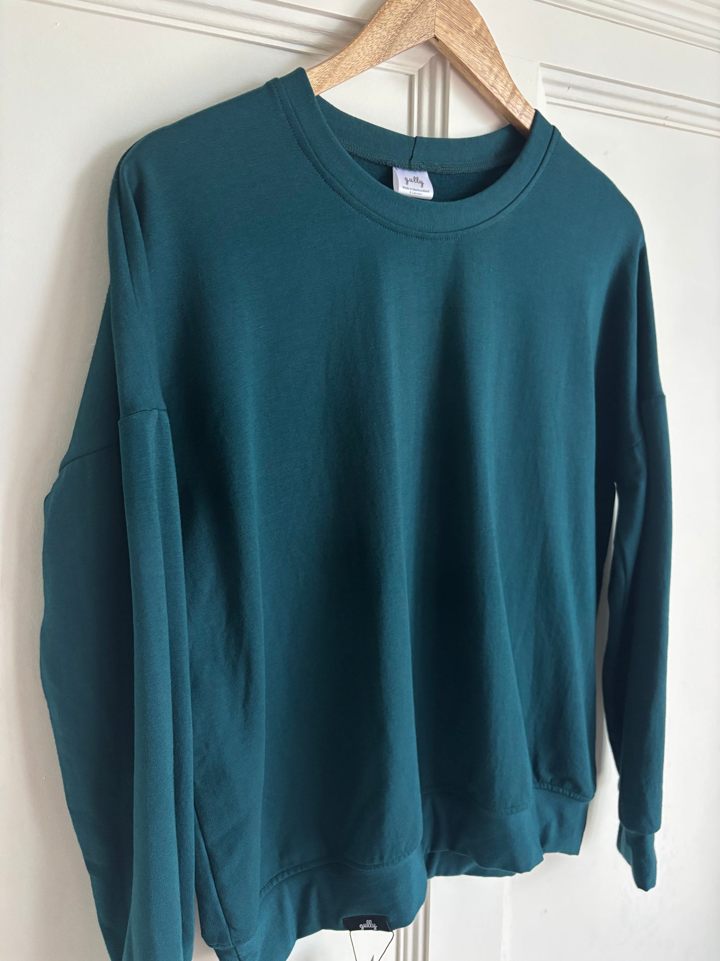 Peacock Crewneck