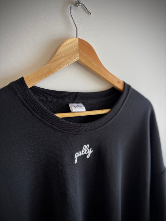 Gully Embroidered Crew