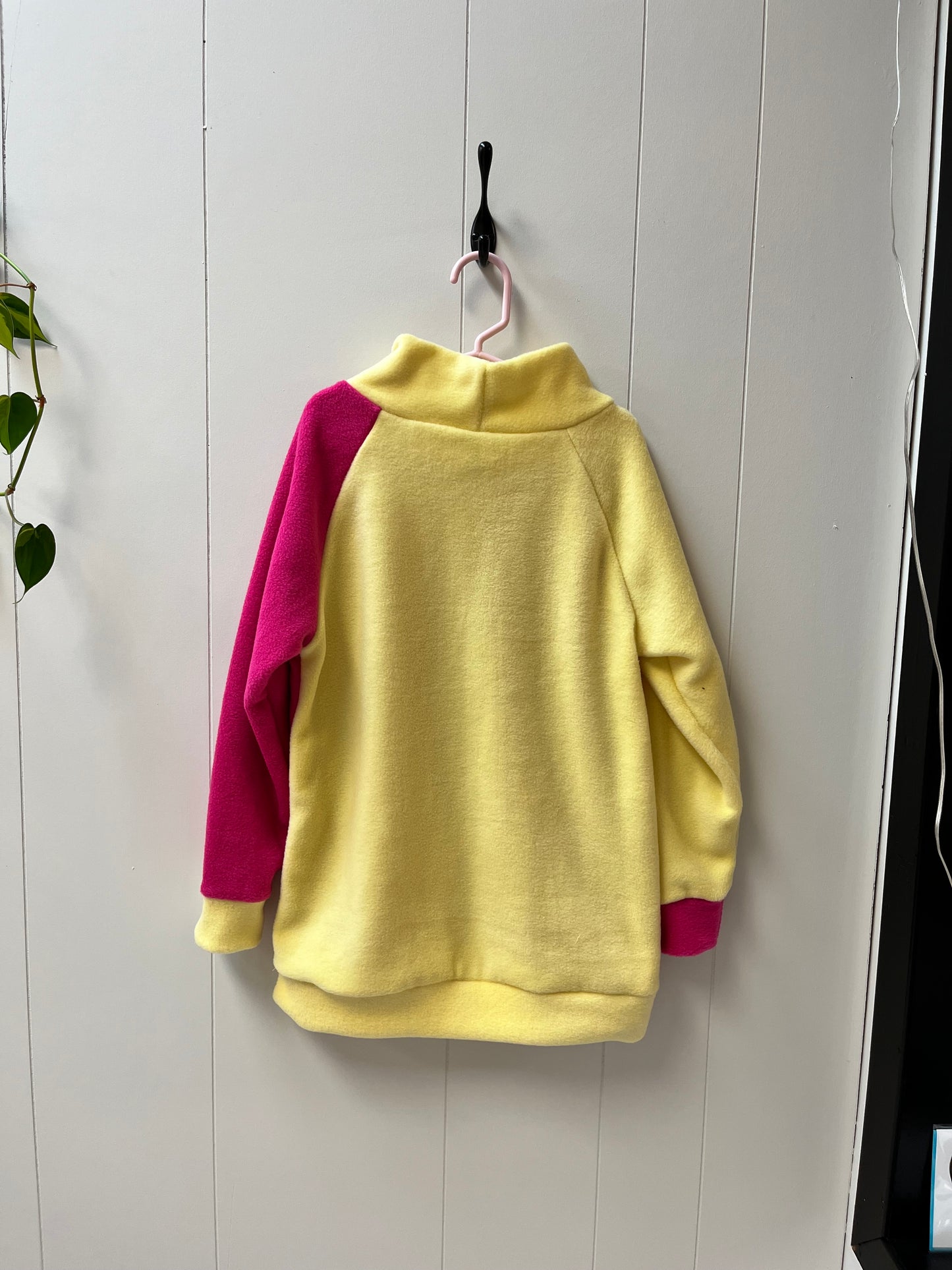 Kids Fleece | Size 8