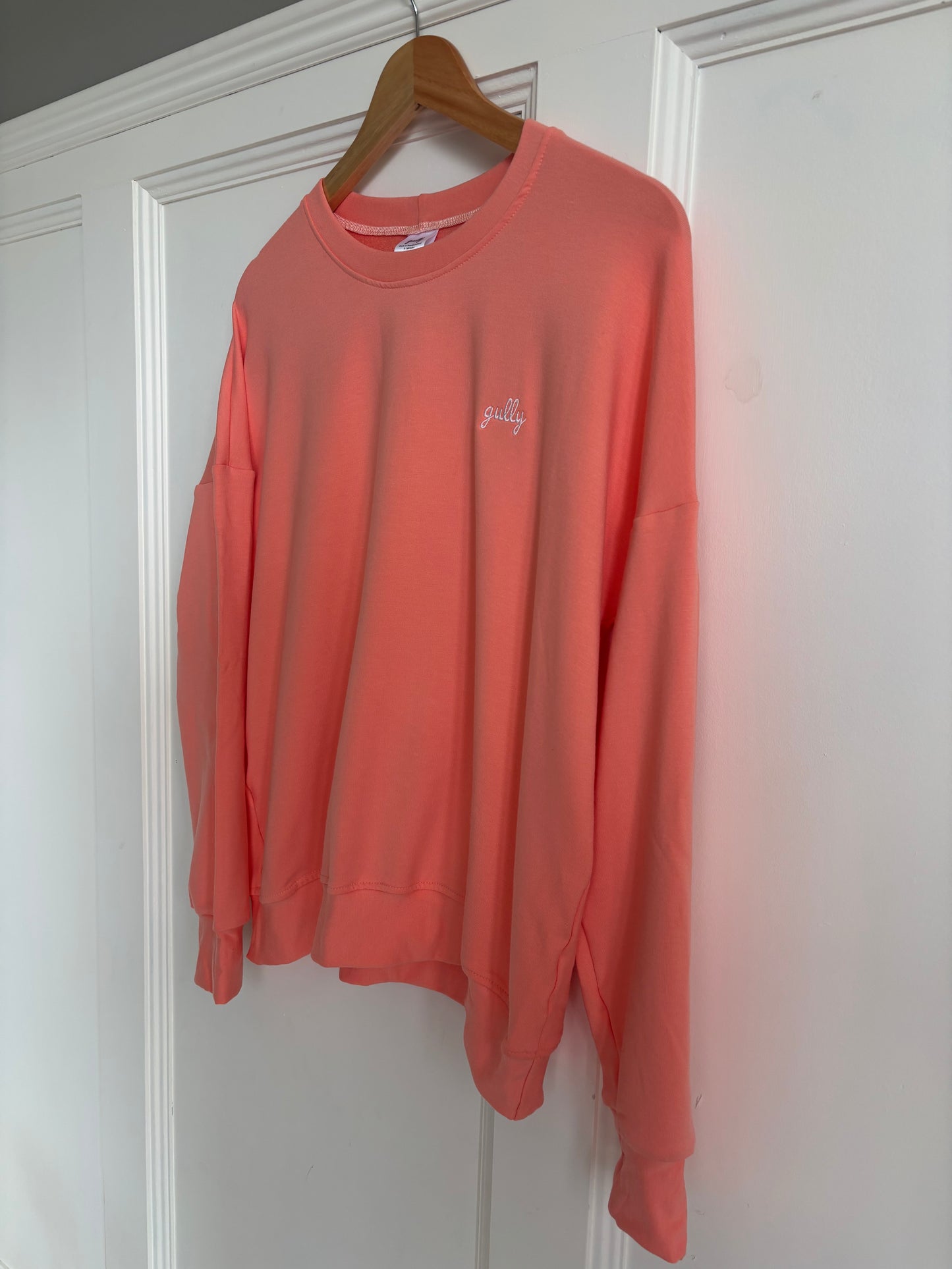 Gully Crew Neck ~ Coral