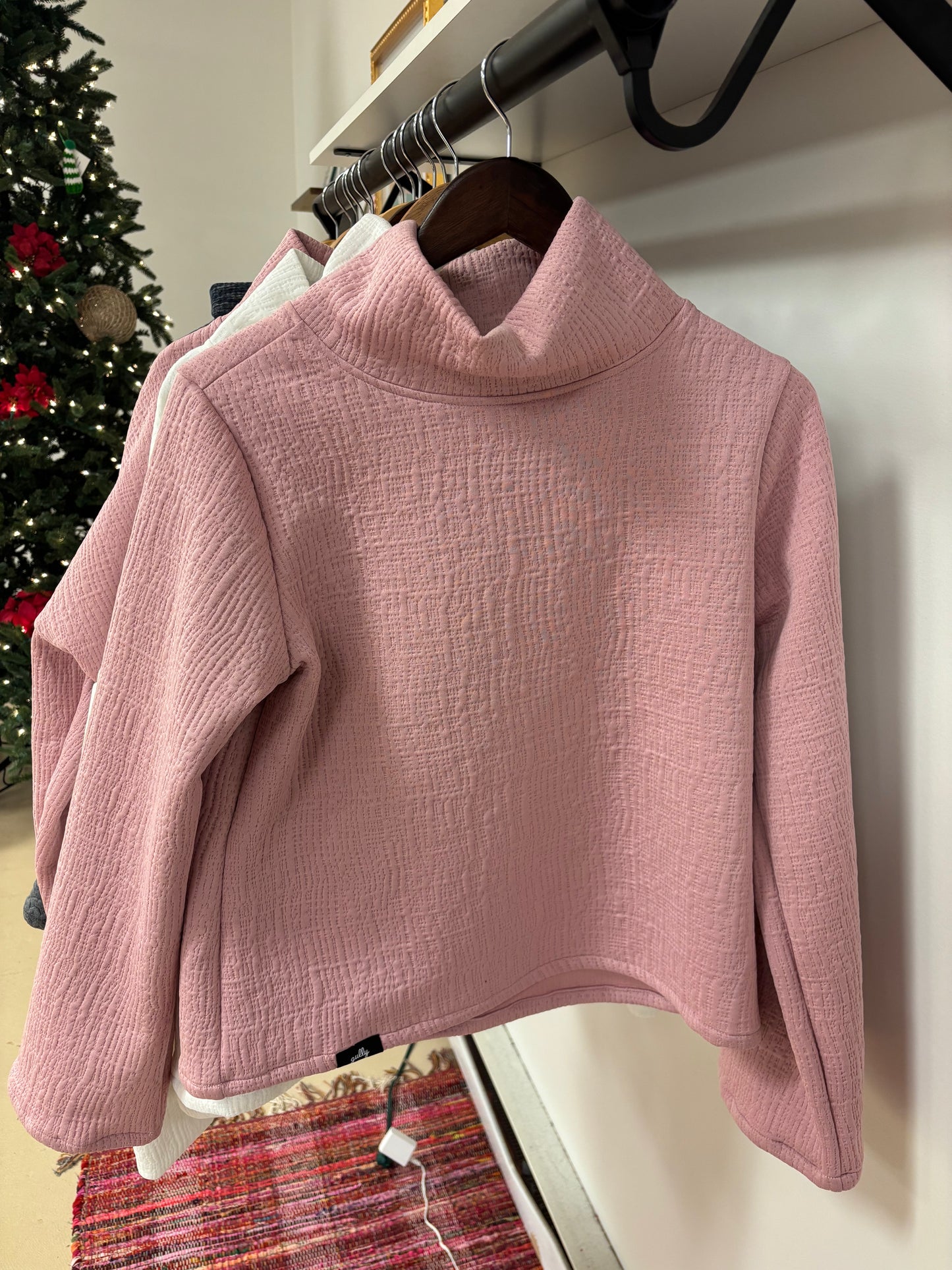 The Blaire | quilted pink