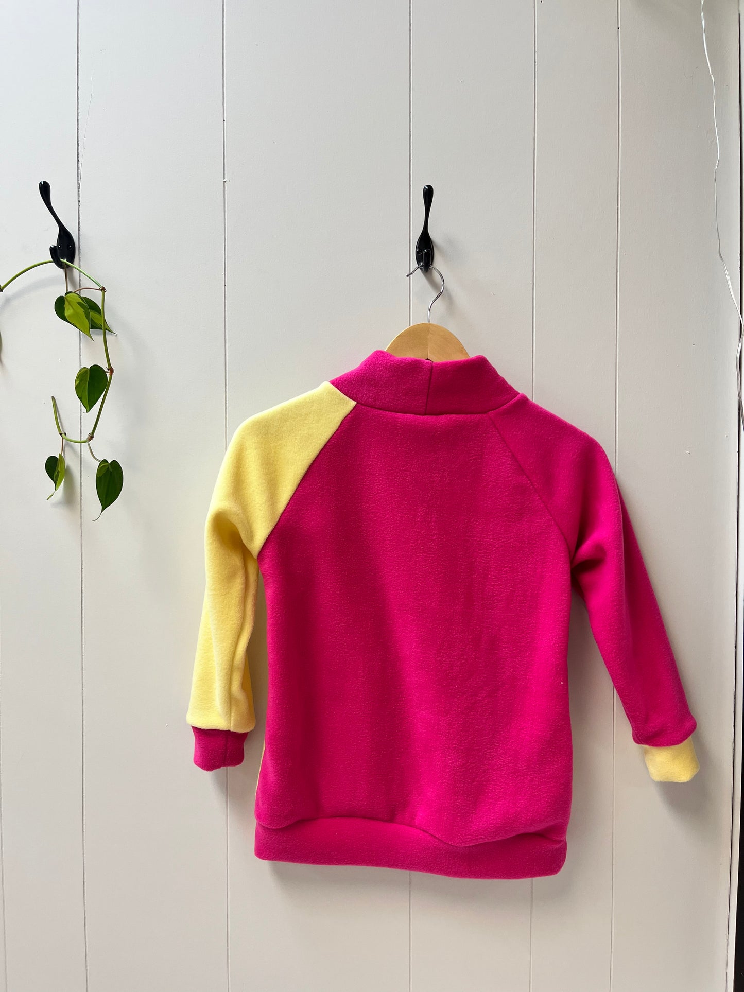 Kids Fleece | Size 8